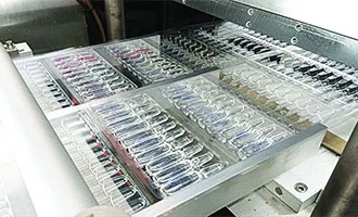 Automated packaging machine for medical vials with precise handling system